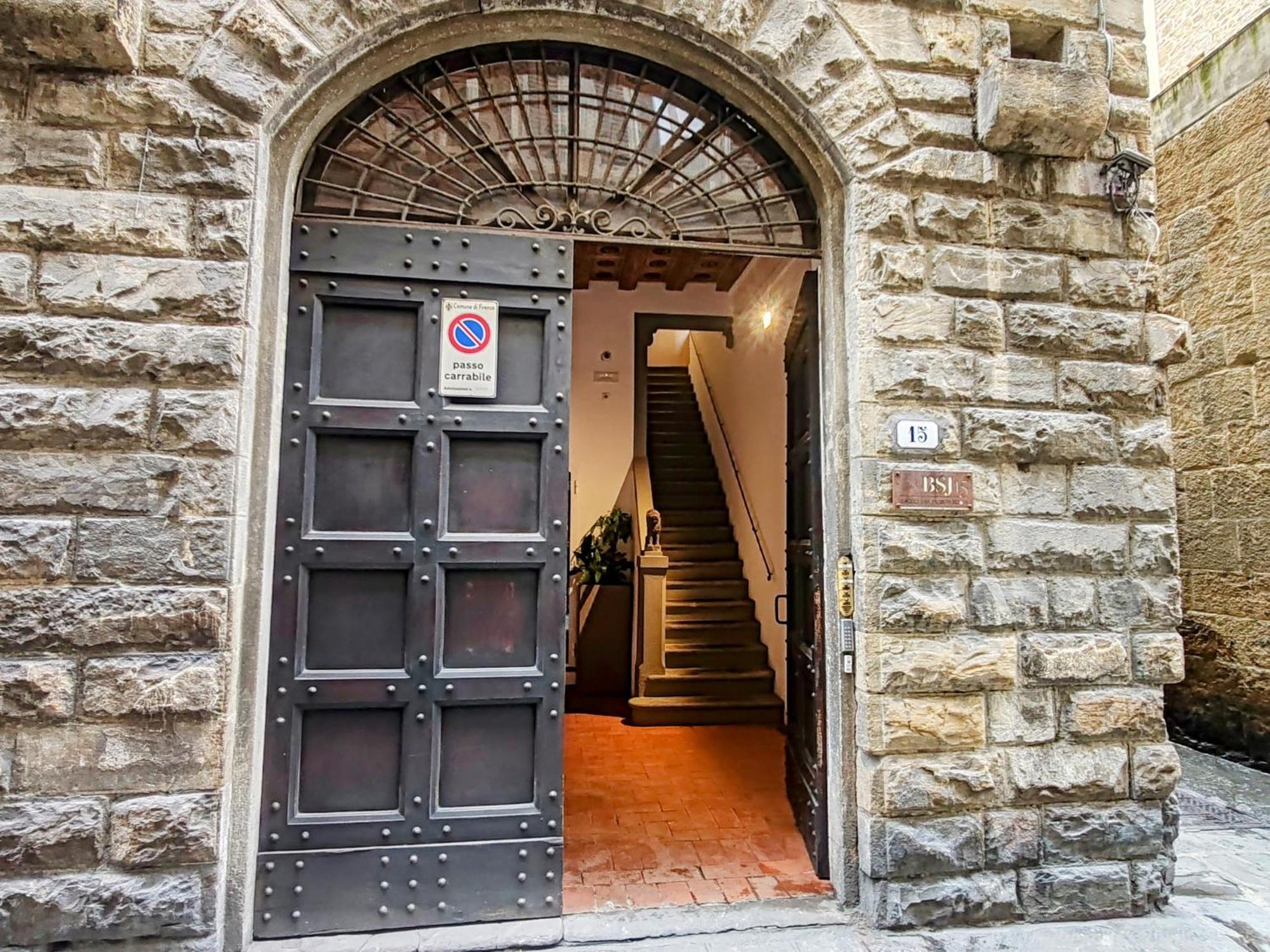 Borgo San Jacopo Superior By 360Rentals Florenz Exterior foto